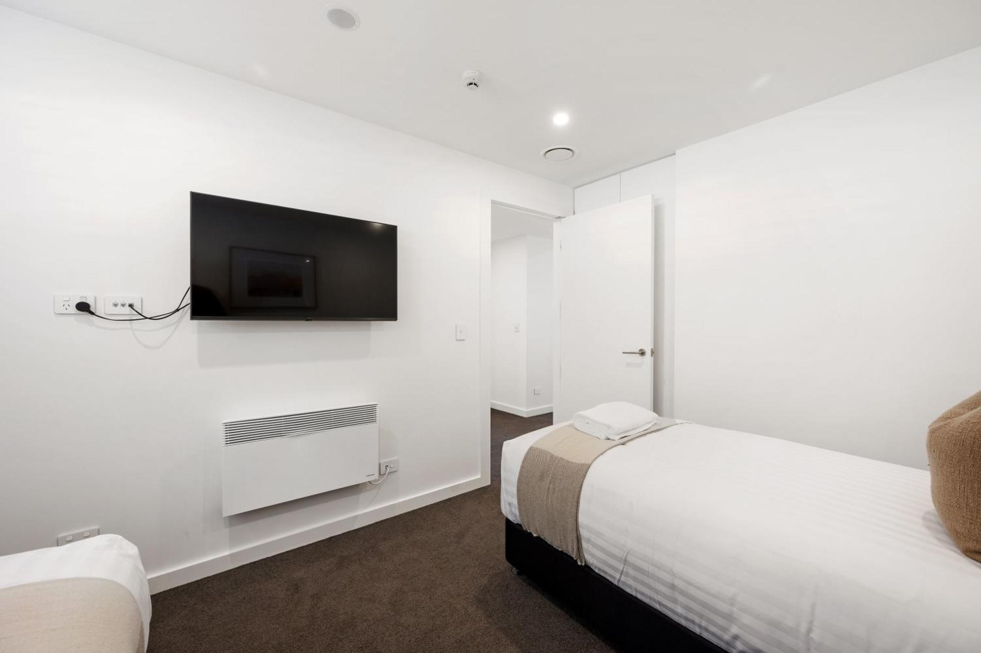 Lakeside Luxury 2 Bedroom Apartment Wanaka Dış mekan fotoğraf
