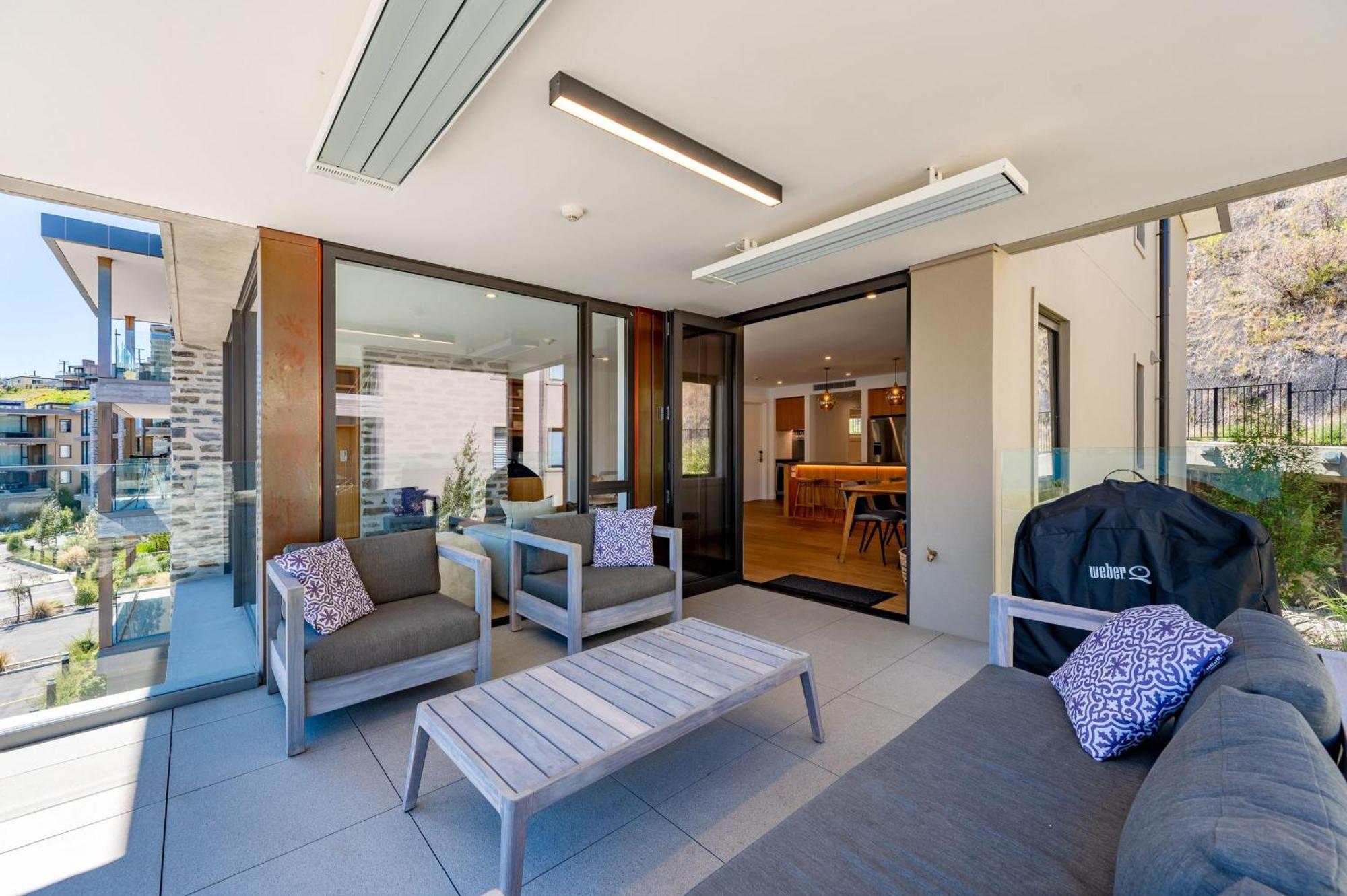 Lakeside Luxury 2 Bedroom Apartment Wanaka Dış mekan fotoğraf